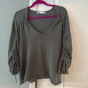 Zara lightweight sweater size s